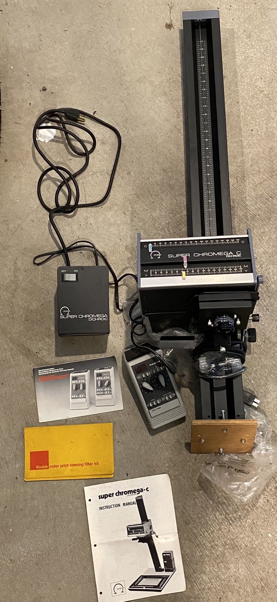 Dark Room Equipment: Enlarger, Print Processor
