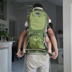 OSPEY Poco Hiking Carrier