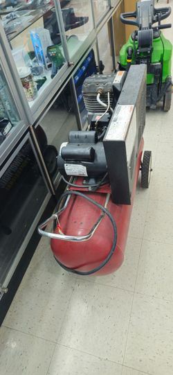 Professional grade air compressor