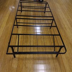 Bed frame full size folding 
