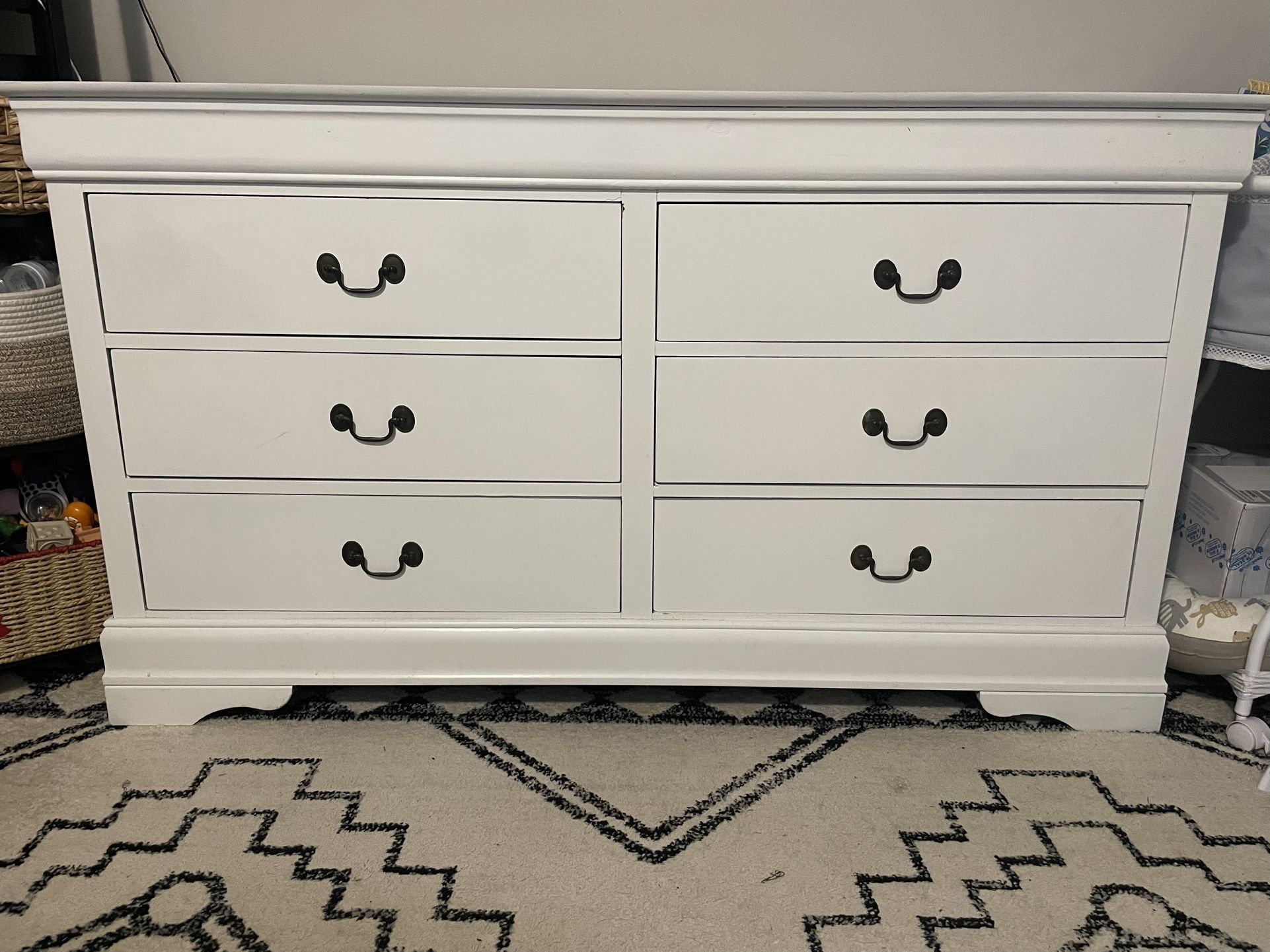 Beautiful Farm style Dresser