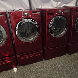 Lots Of Washer And Dryer Set Electric With Pedestal 
