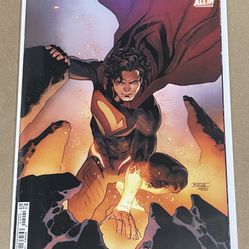 Absolute Superman 2, 1st Print, Mahmud Asrar Cover