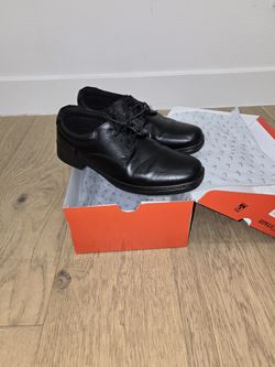 Deer Stags Black Dress Shoes (5.5 Boys)