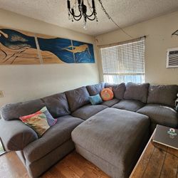 Sectional with ottoman 
