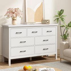 Modern White 7 Drawer Dresser