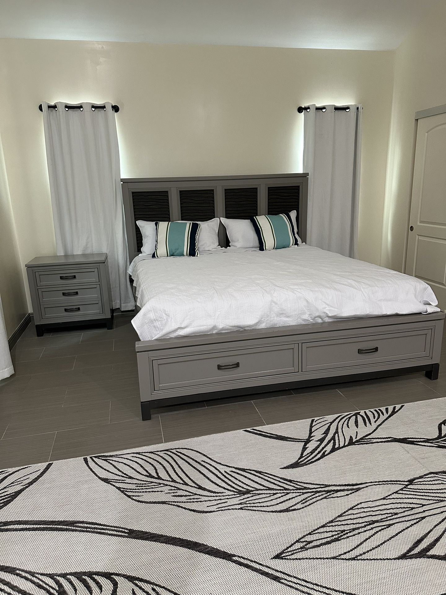 Master Bedroom King Furniture Set