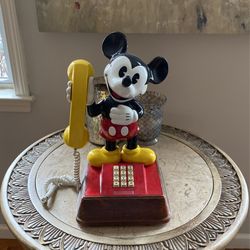 Micky  Mouse Phone