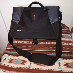 Swiss Gear Laptop Accessory Bag