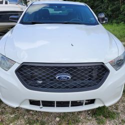 2013 Ford Taurus