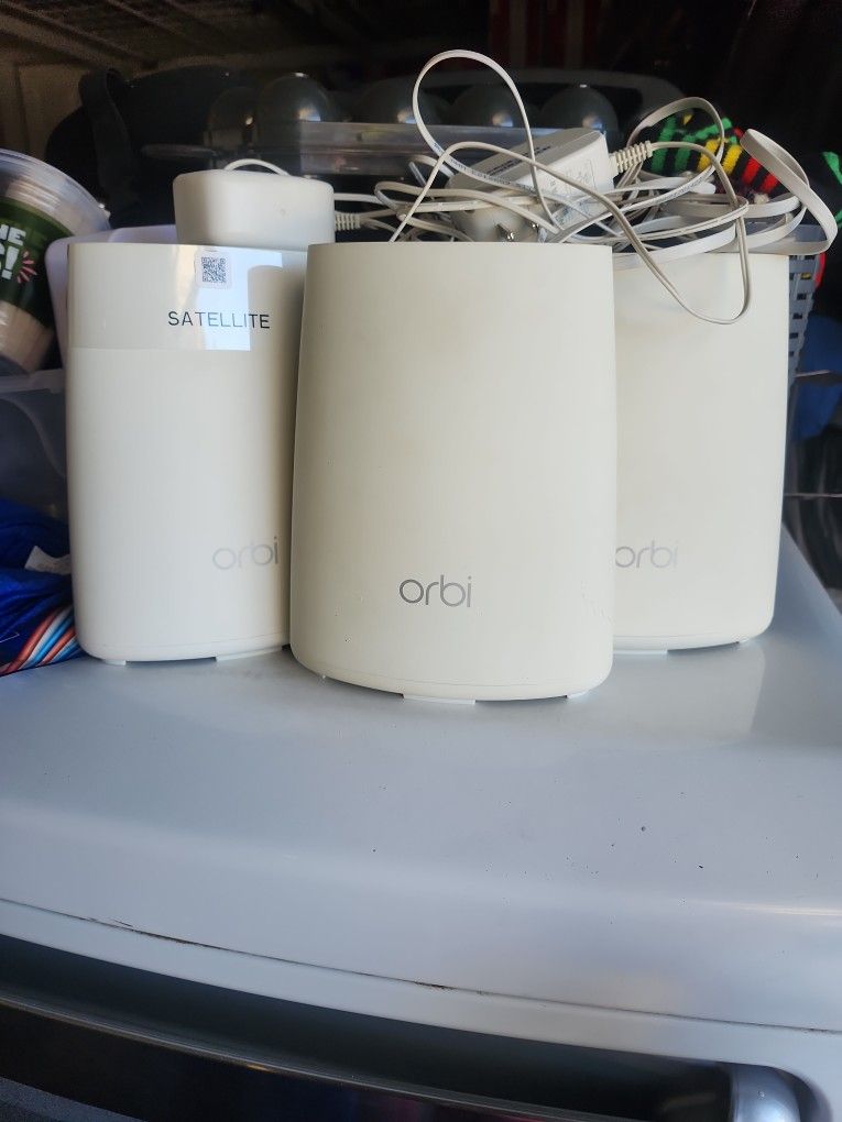 Orbi NETGEAR Satellites