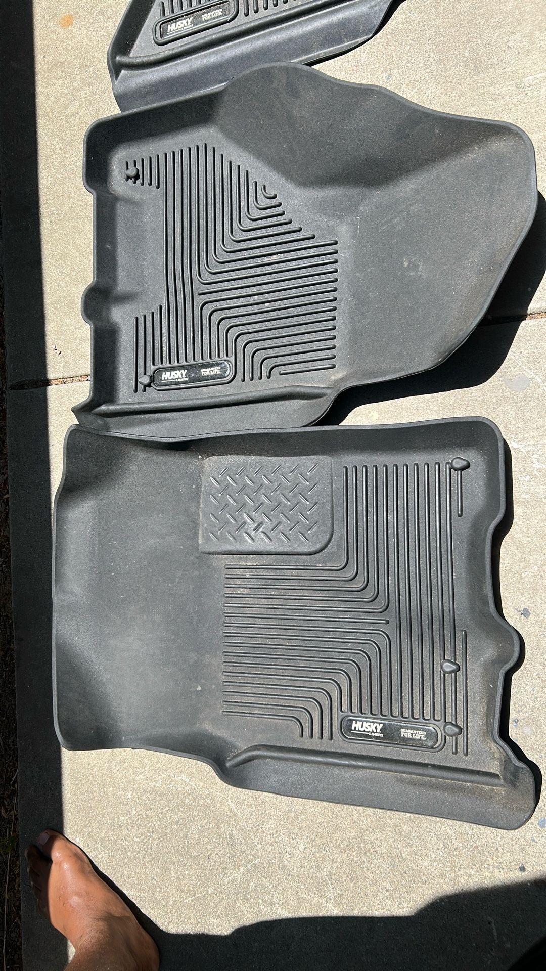 HUSKY LINERS MATS FOR 2017 RAM 1500 Crew Cab 4x4