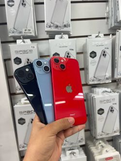 IPhone 14 128GB UNLOCKED 