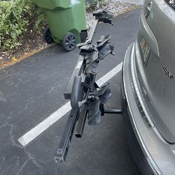 Thule bike holder for two bikes