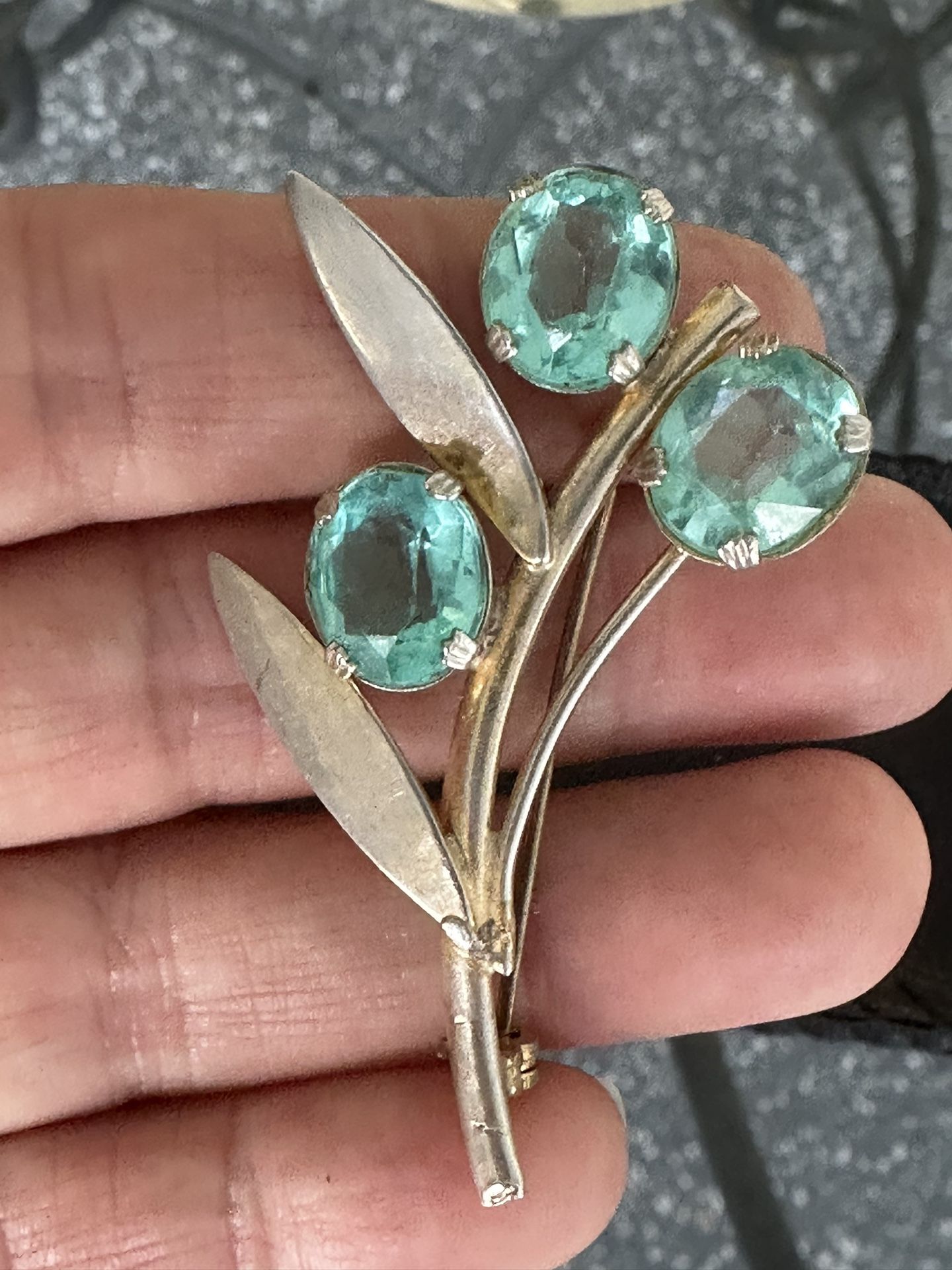 RETRO BROOCH - Three Flower Spray with Sky-Blue Crystal Stones in Sterling 1940's