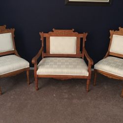 Settee with Chairs