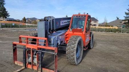 Skyjack SJ843TH (Cabbed Reach Forklift / Telehandler)