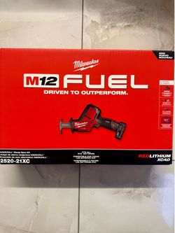 M12 FUEL HACKZALL Reciprocating Saw Kit w/4.0Ah Batteries Charger & Tool Bag Milwaukee