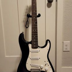 Squier Stratocaster Electric Guitar 