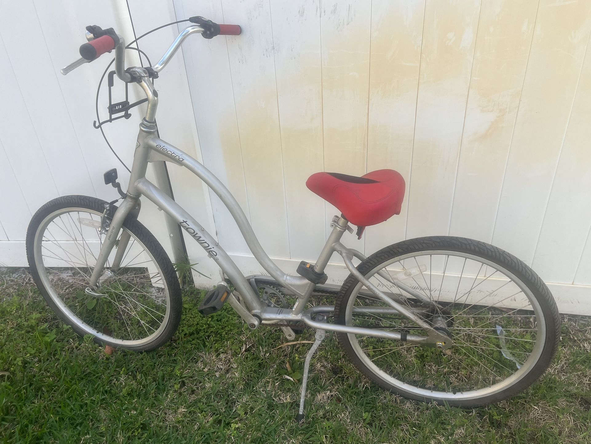 electra townie women's bike for sale