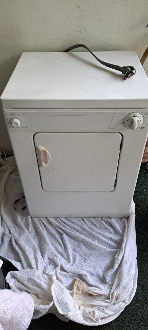 Whirlpool Dry Machine Heavy Duty Automati 24 WIDE X 20 1/2 Deep X 31 H INCHES