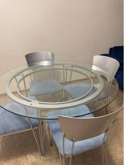 Dinning table