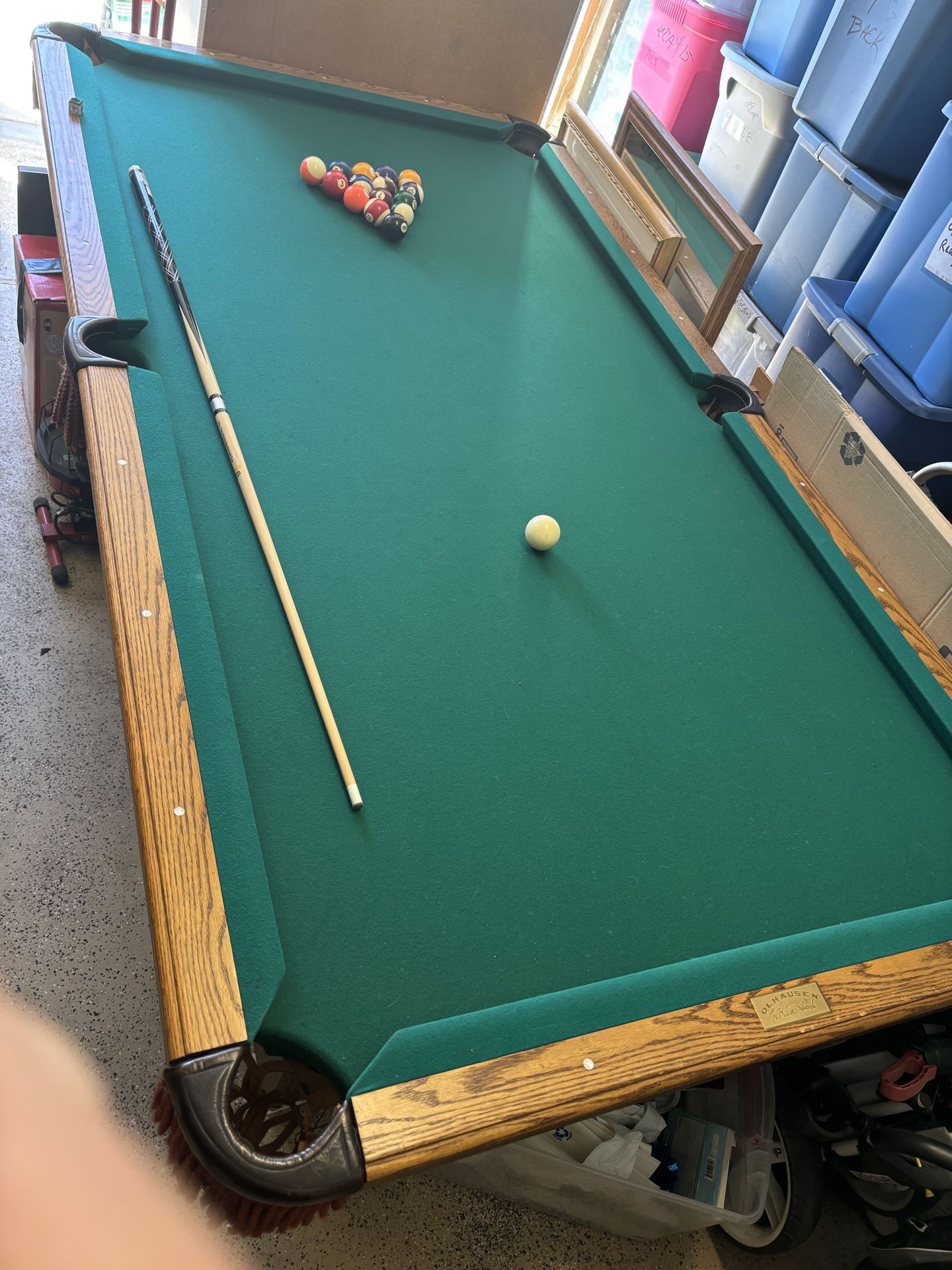 Olhausen pool table