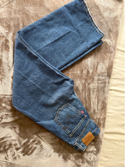 Women’s Levi's Premium Ribcage Wide Leg Jeans Size 26