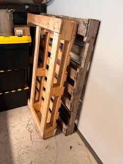 Wooden pallets