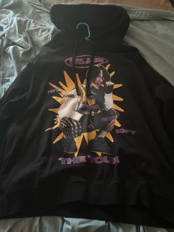 Billie Eilish sweater