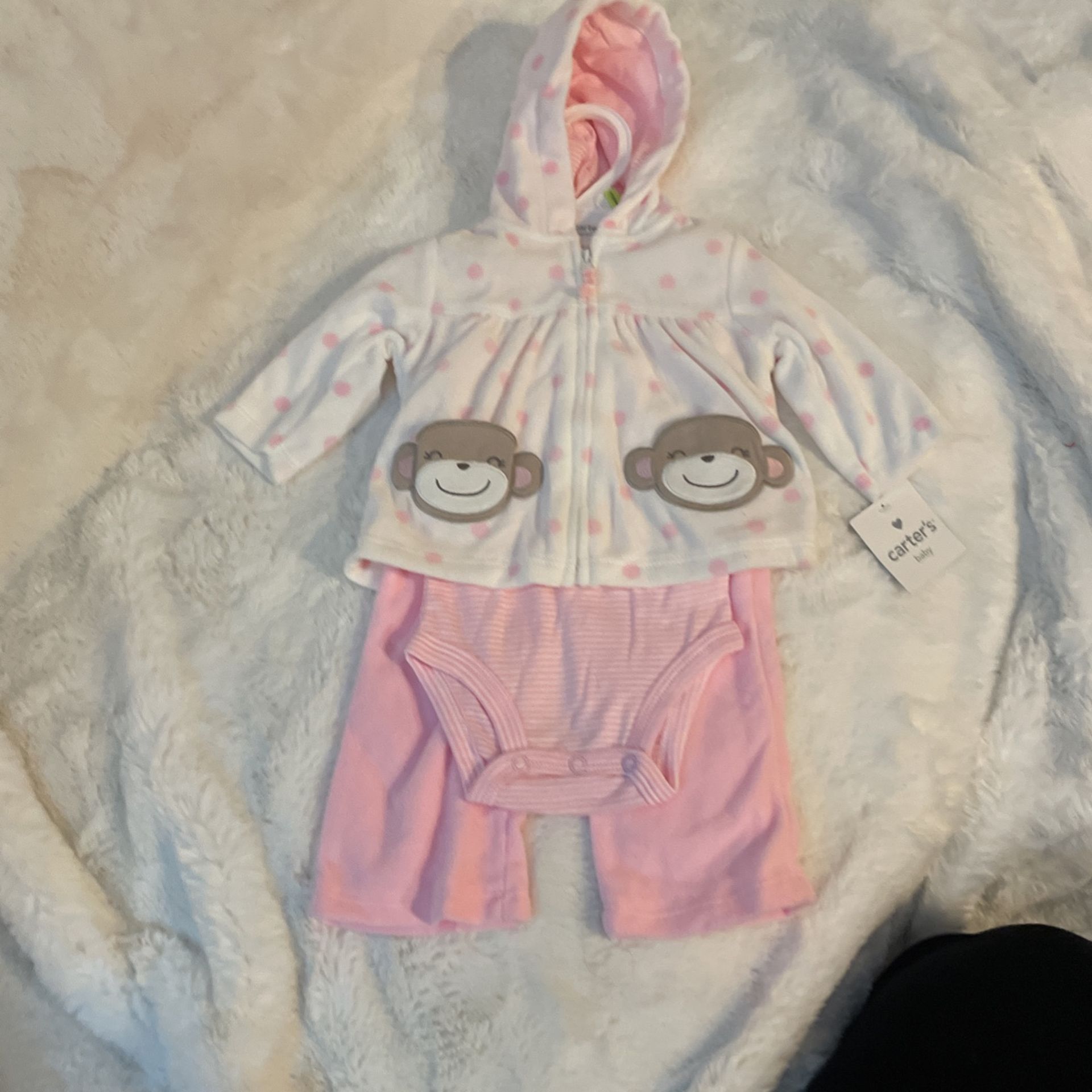3pc Carter’s Size 3M
