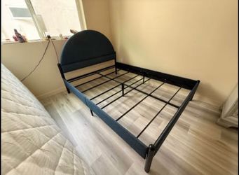 Queen size bed frame