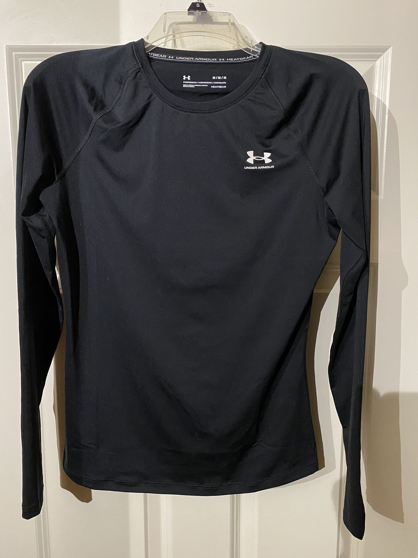 Under Armour Compression Shirt Size M