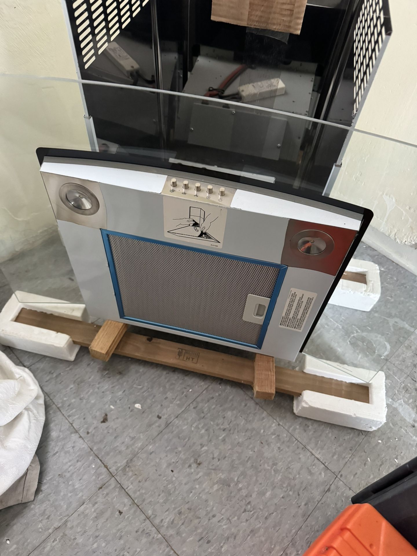 IKEA 30" Wall Mounted Glass Stainless Steel Range Hood