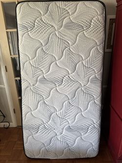 Twin Mattress w/ Bed Frame