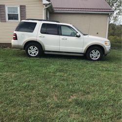 2008 Ford Explorer
