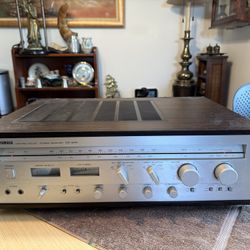 Vintage Yamaha CR-640 AM/FM Stereo Receiver