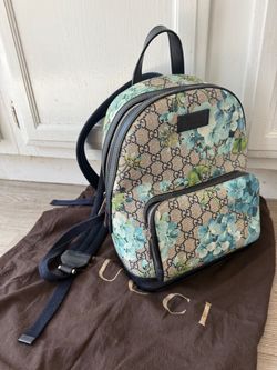 Authentic Gucci GG Supreme Floral Everyday Backpack
