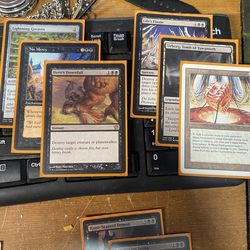 Magic the Gathering commander deck. Solid rares
