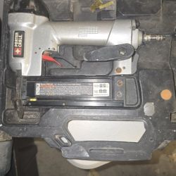 PORTER-CABLE Pin Nailer, 23-Gauge, 1-3/8-Inch (PIN138)