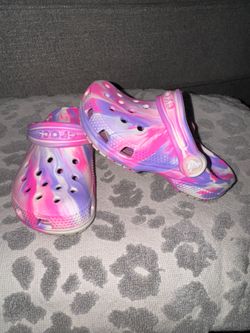 Toddler crocs