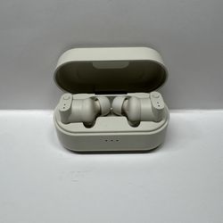 Status Between 3ANC - Bone (Off White)