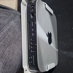 2014 Apple mini mac $100 O.B.O
