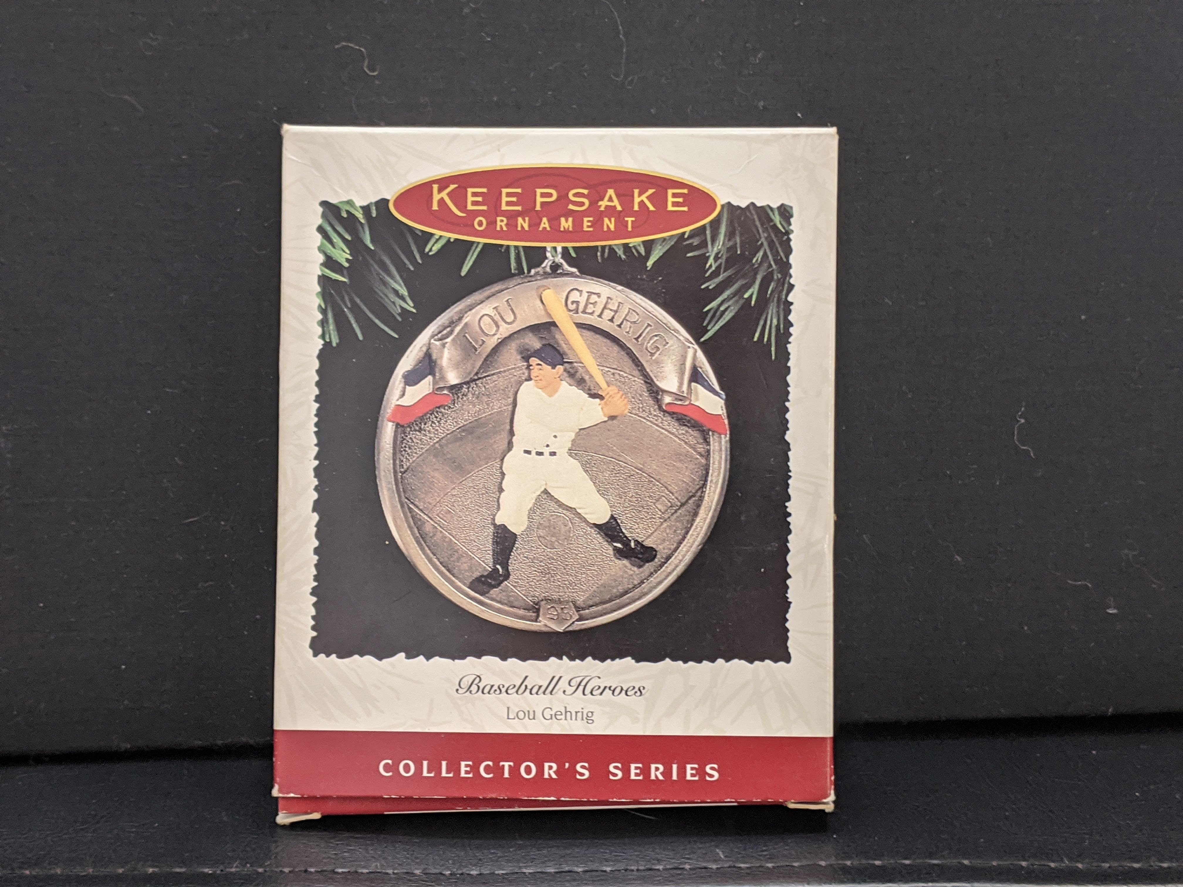 Hallmark Keepsake Christmas Ornament 1995 Lou Gehrig Baseball Yankees