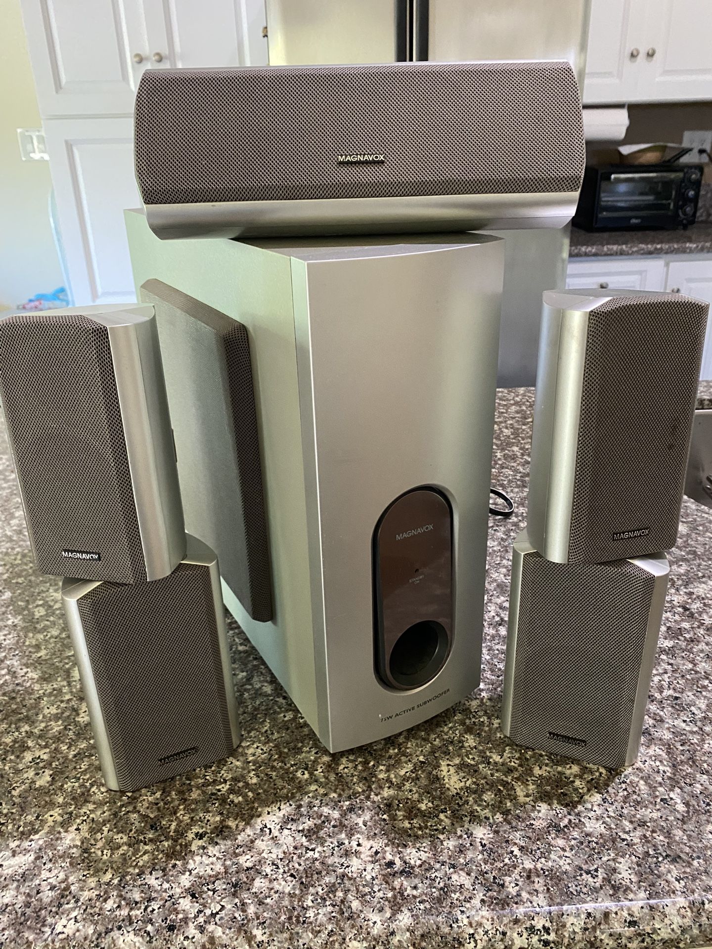 Magnavox 5.1 Surround Speaker System 