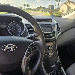 2014 Hyundai Elantra