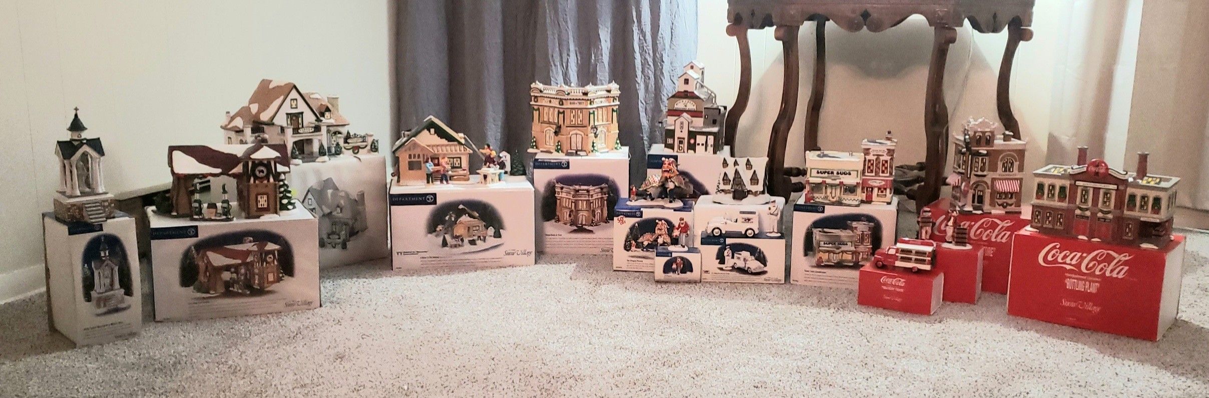 (15 Pieces) 10 Figures/ Buildings And 1 Harry Potter