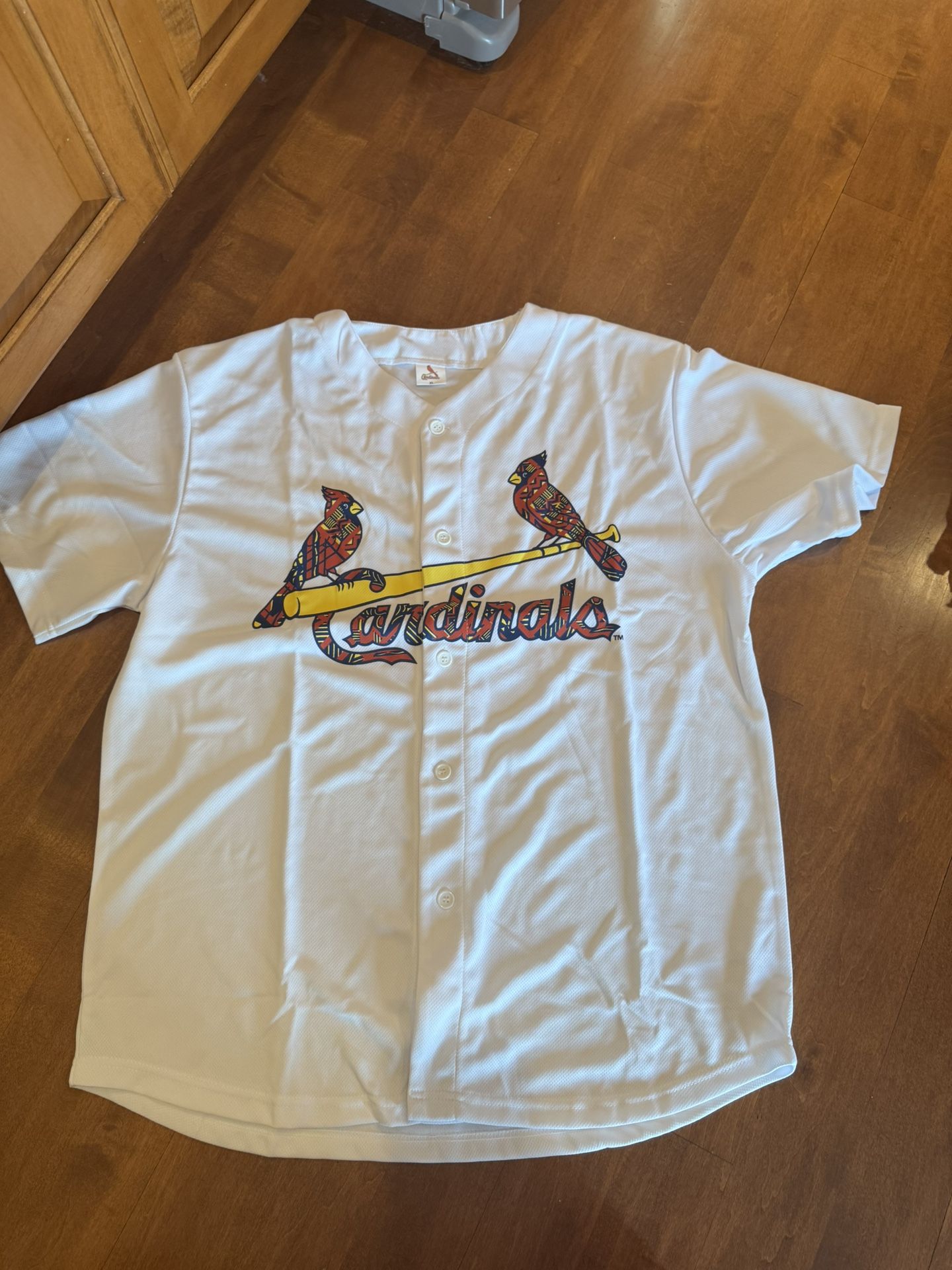 Men’s new St. Louis Cardinals jersey size extra large shipping available