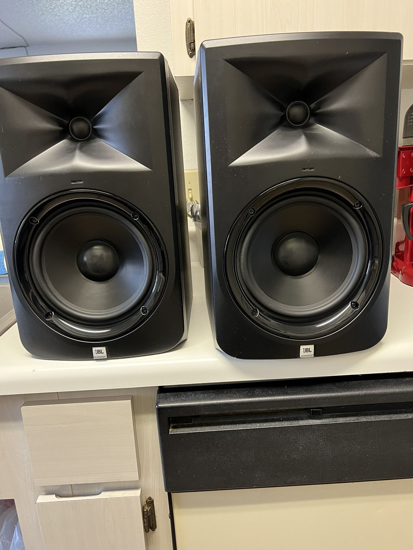 Studio Speakers Monitors JBL 3 Lsr 308 Excellent Performance And Condition