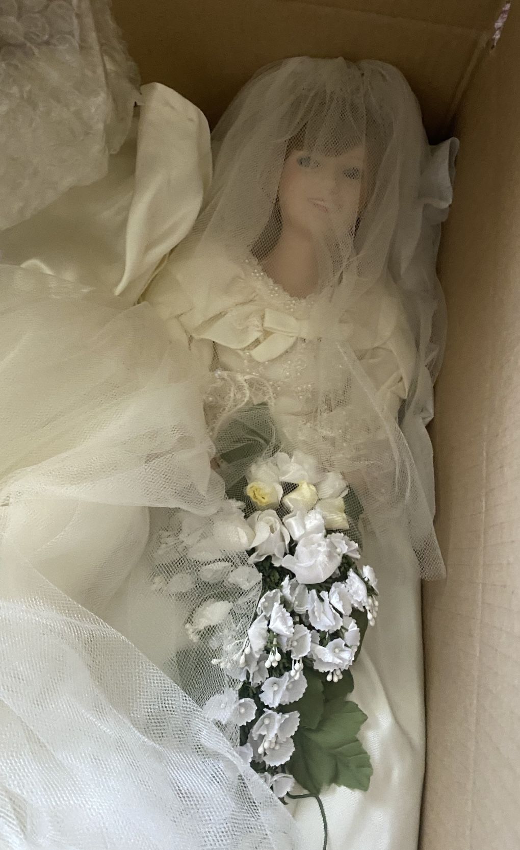Princess Diana & Princess Fergie Wedding Dolls by Danbury Mint